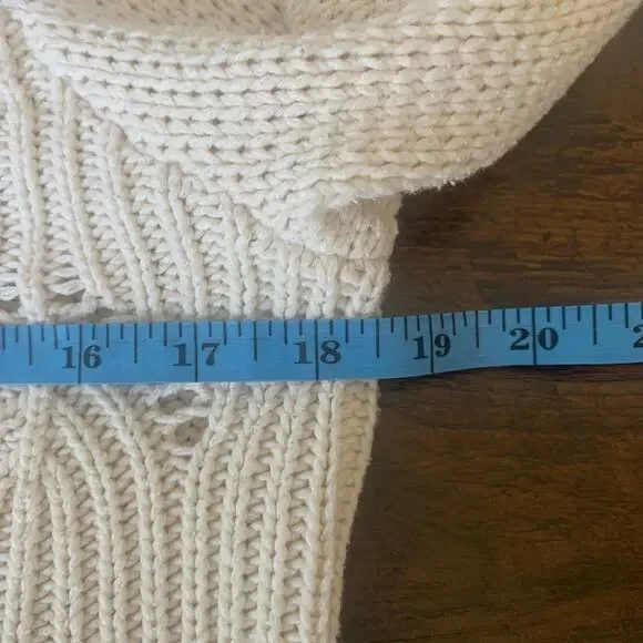 Old Navy Off White Open Weave Cotton Blend Sweater Size Small - Picture 6 of 8